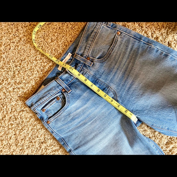 NWOT Levi’s Wedgie Straight Jeans 26 - Picture 5 of 9